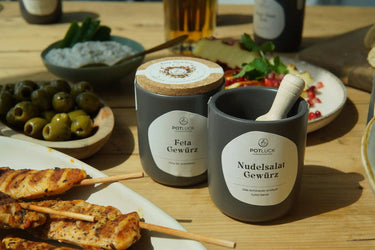 Premium Feta-Gewürz - made in Germany - Feta Gewürz |  Potluck - exklusiv und hochwertig | SmacoGlas